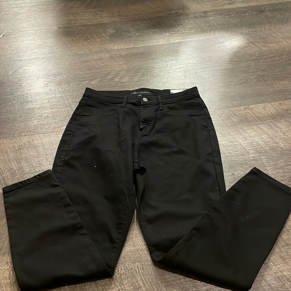 brand new with tag. wild fable jeans.